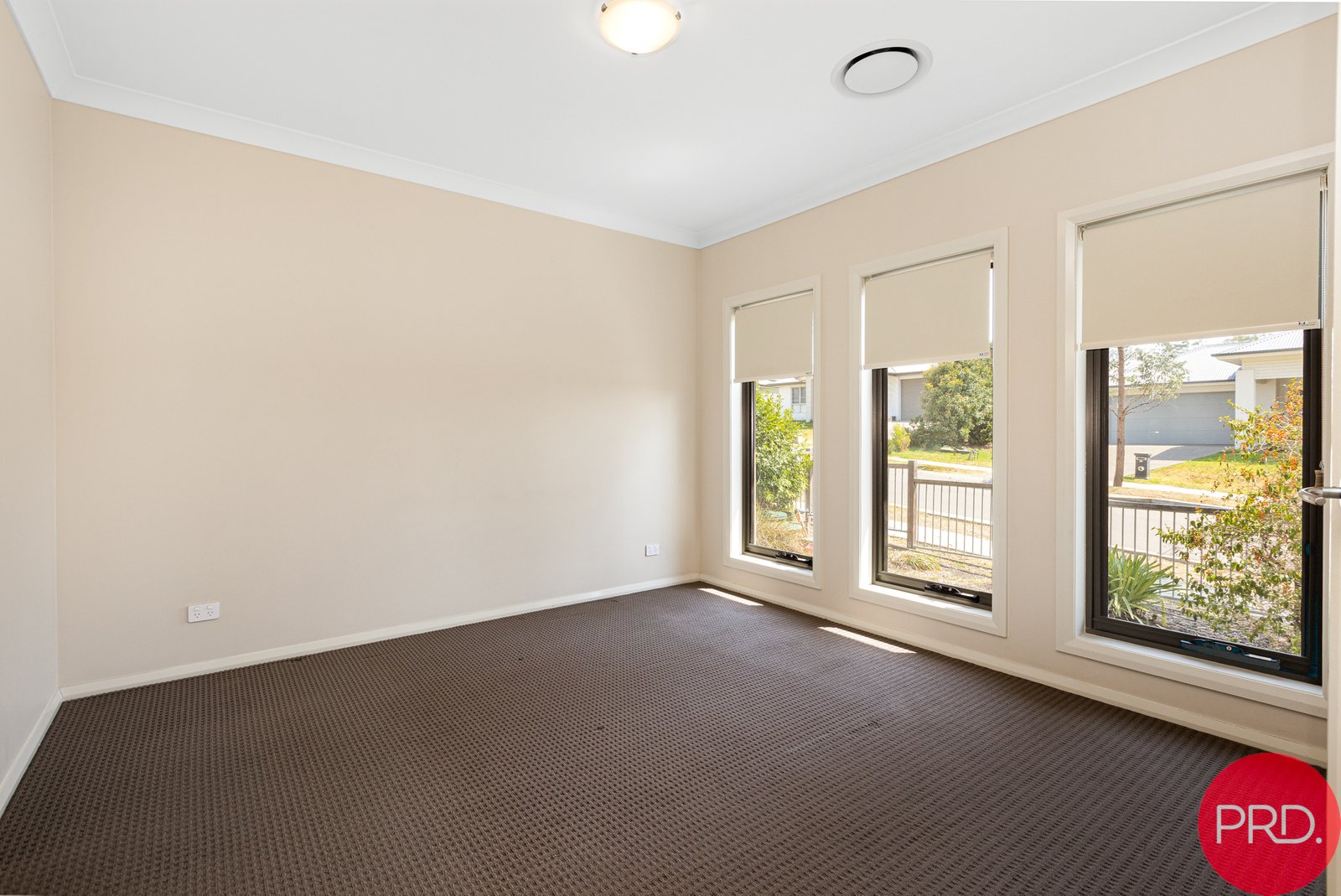 18 Ellerton Avenue NORTH ROTHBURY 23
