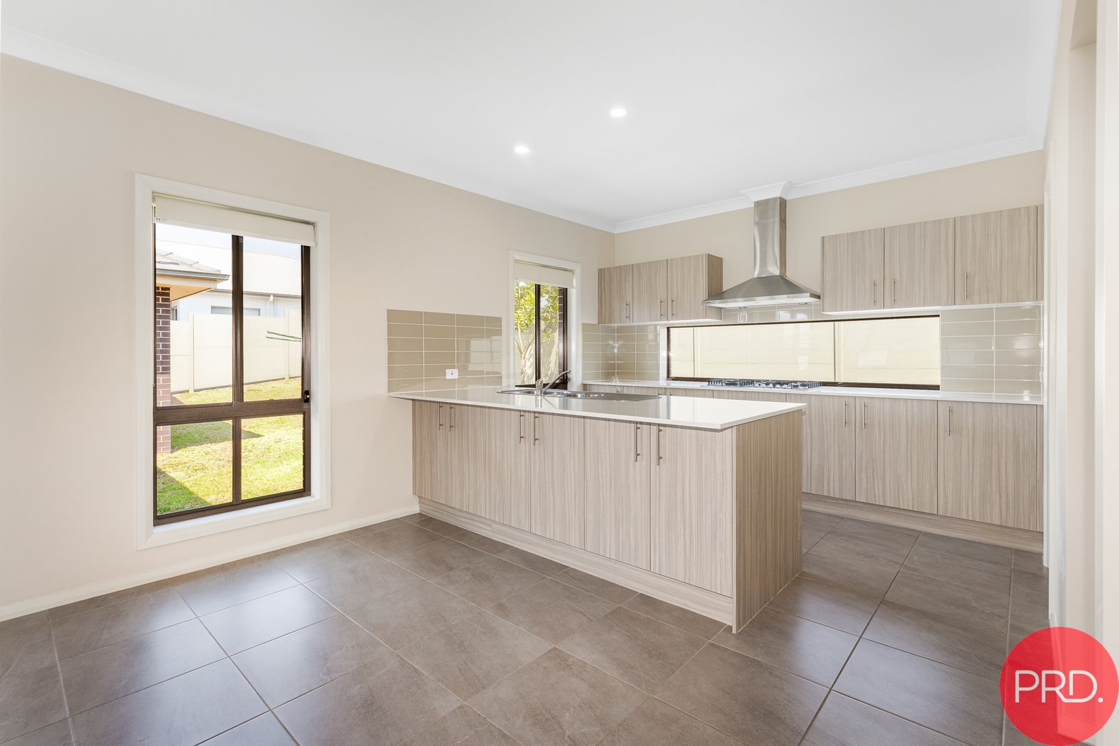 18 Ellerton Avenue NORTH ROTHBURY 28