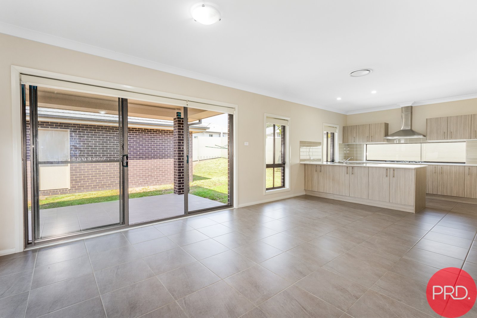 18 Ellerton Avenue NORTH ROTHBURY 30