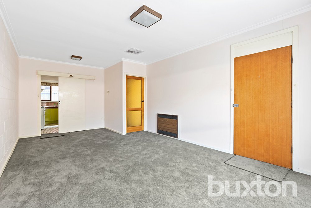 Gallery: 1/8 Elm Grove