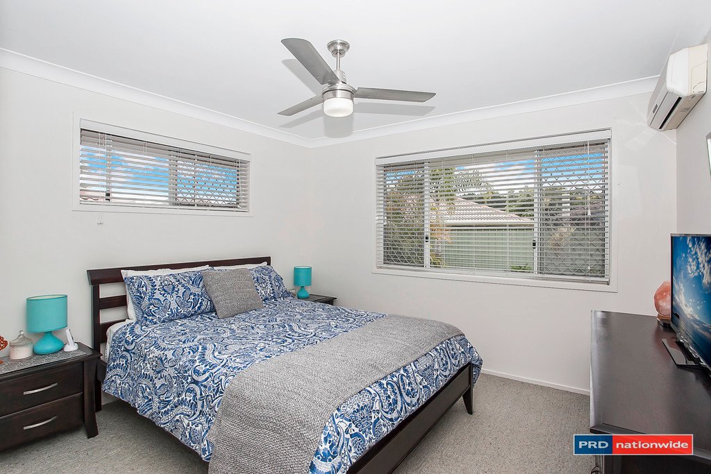 1/8 Elwood Court BURLEIGH WATERS 6
