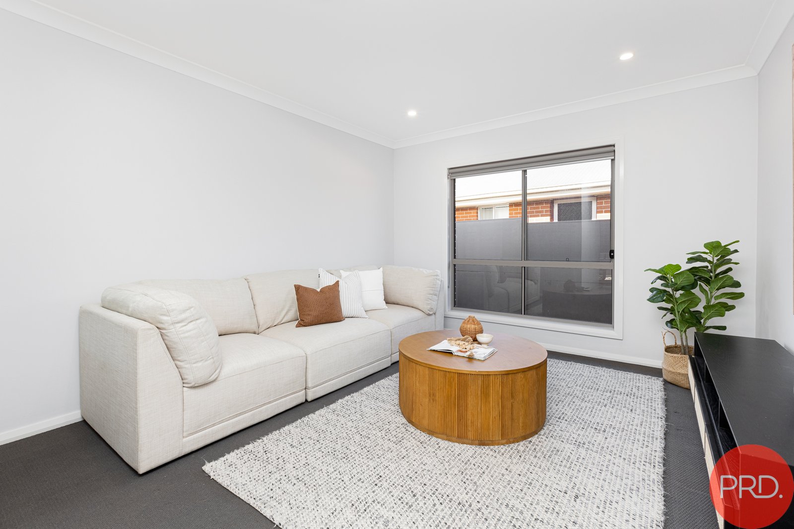 18 Enright Drive NORTH ROTHBURY 6