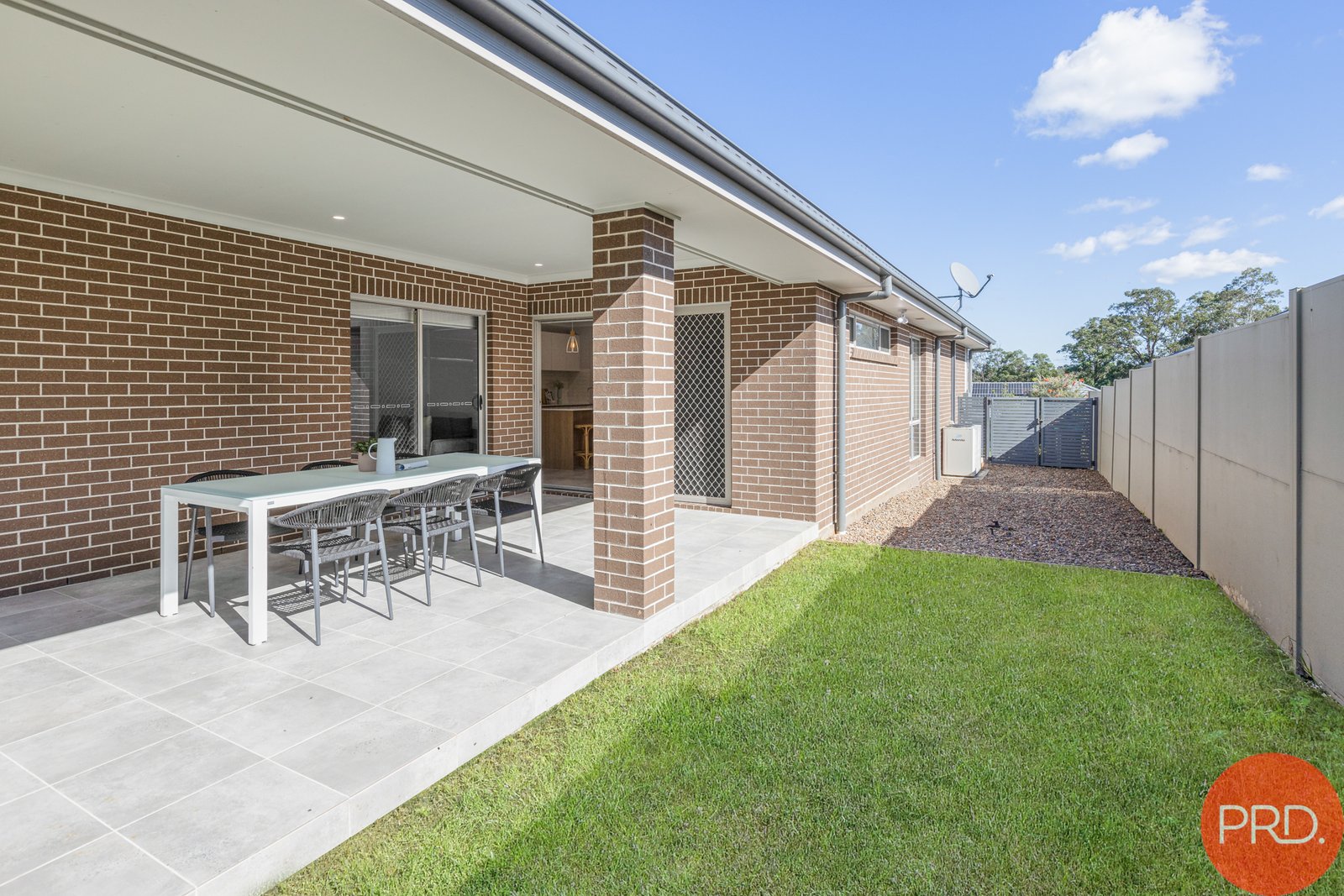 18 Enright Drive NORTH ROTHBURY 11