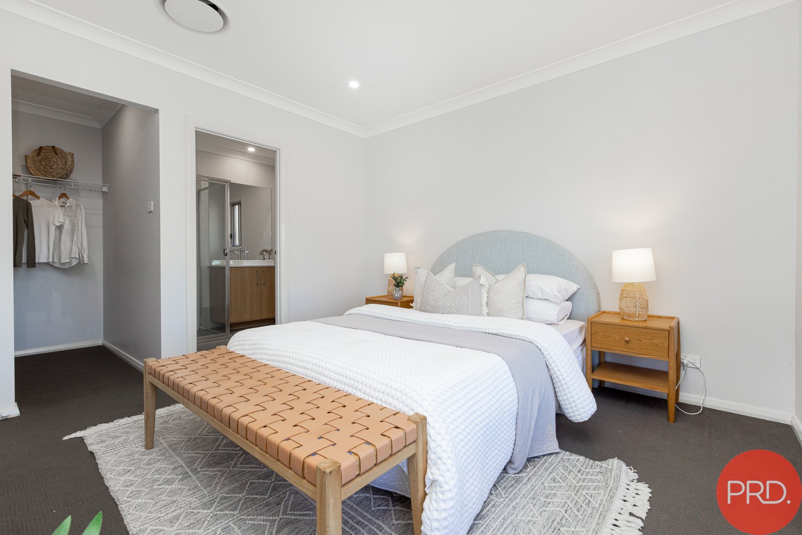 18 Enright Drive NORTH ROTHBURY 12