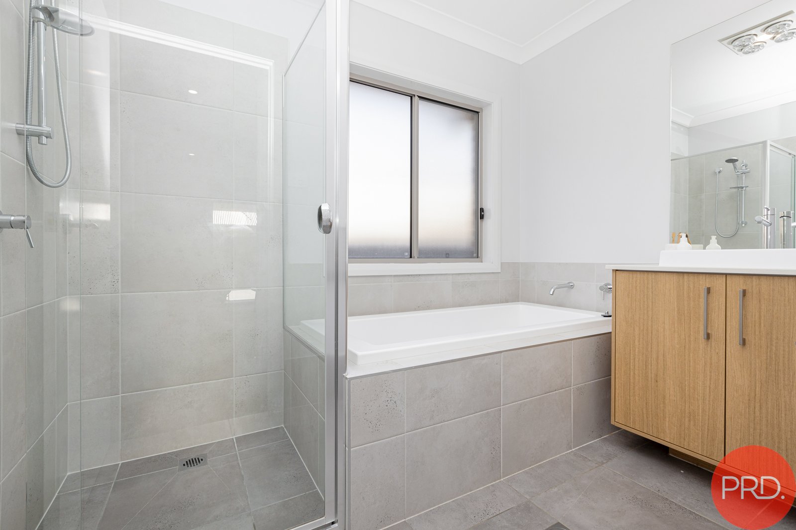 18 Enright Drive NORTH ROTHBURY 31