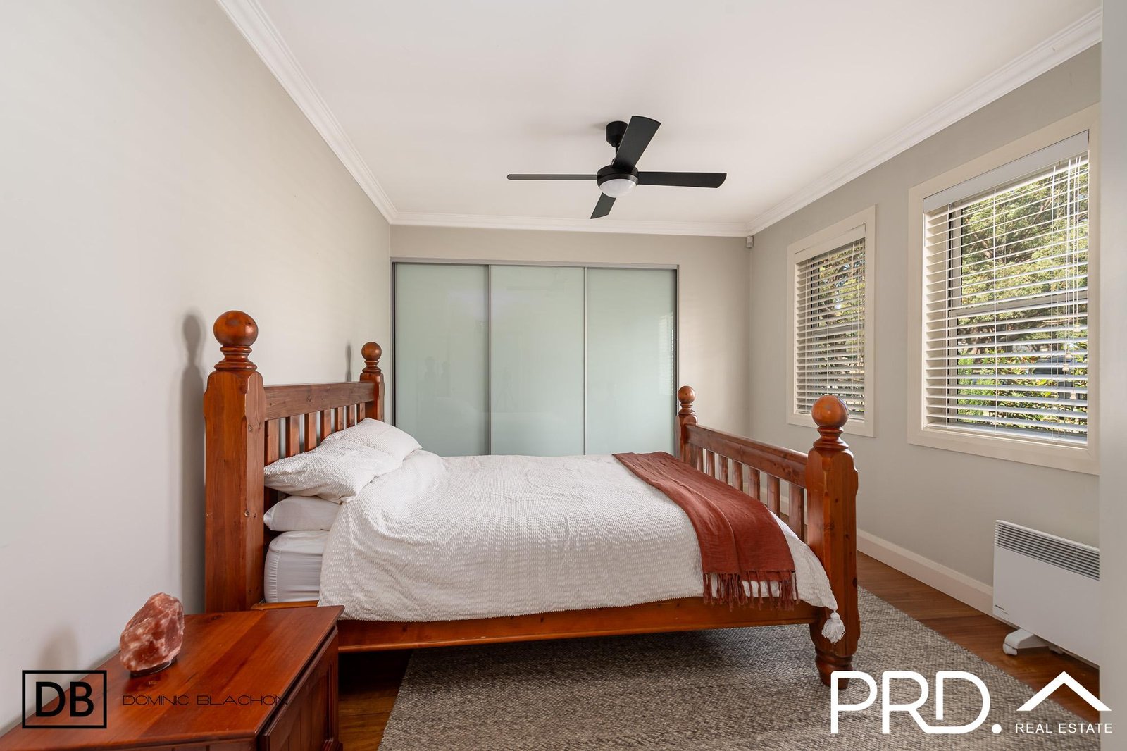 18 Enright Street EAST HILLS 9