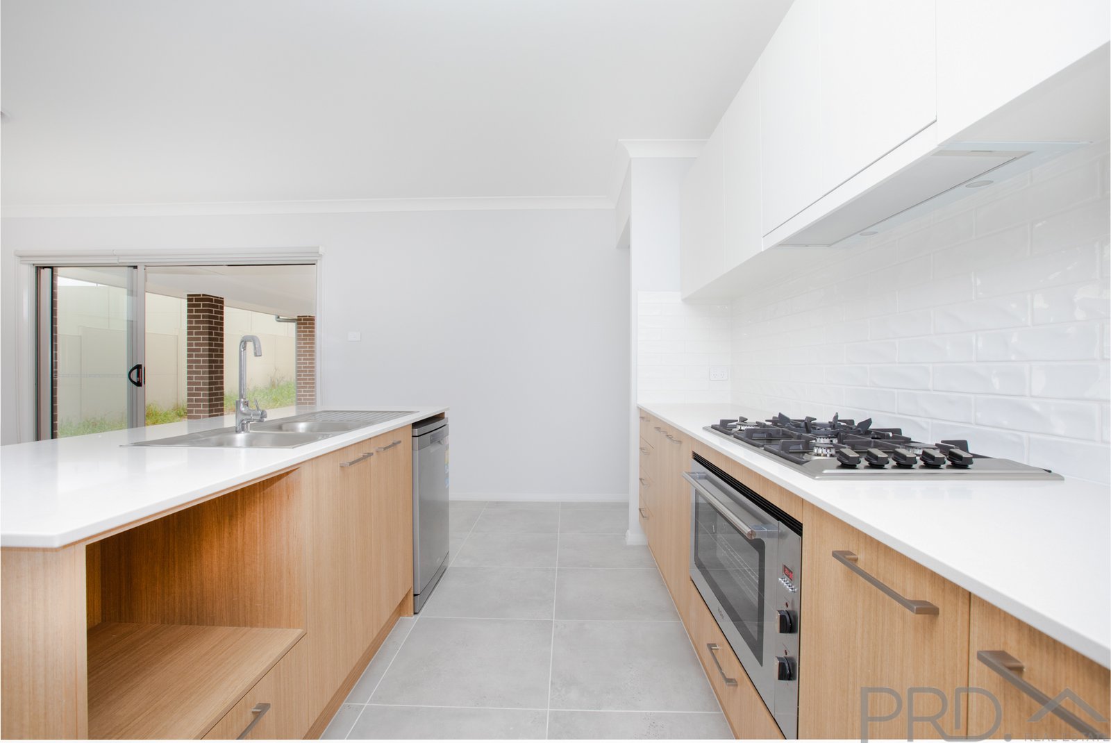 18 Enright Street NORTH ROTHBURY 8