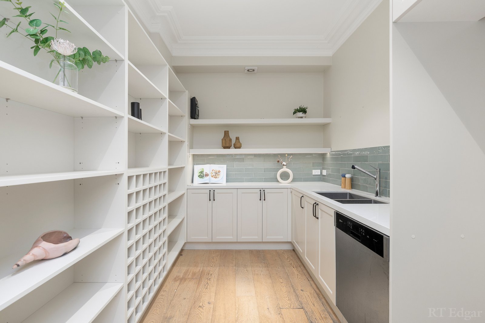 Real Estate and Property in 18 Erica Street, Canterbury, VIC