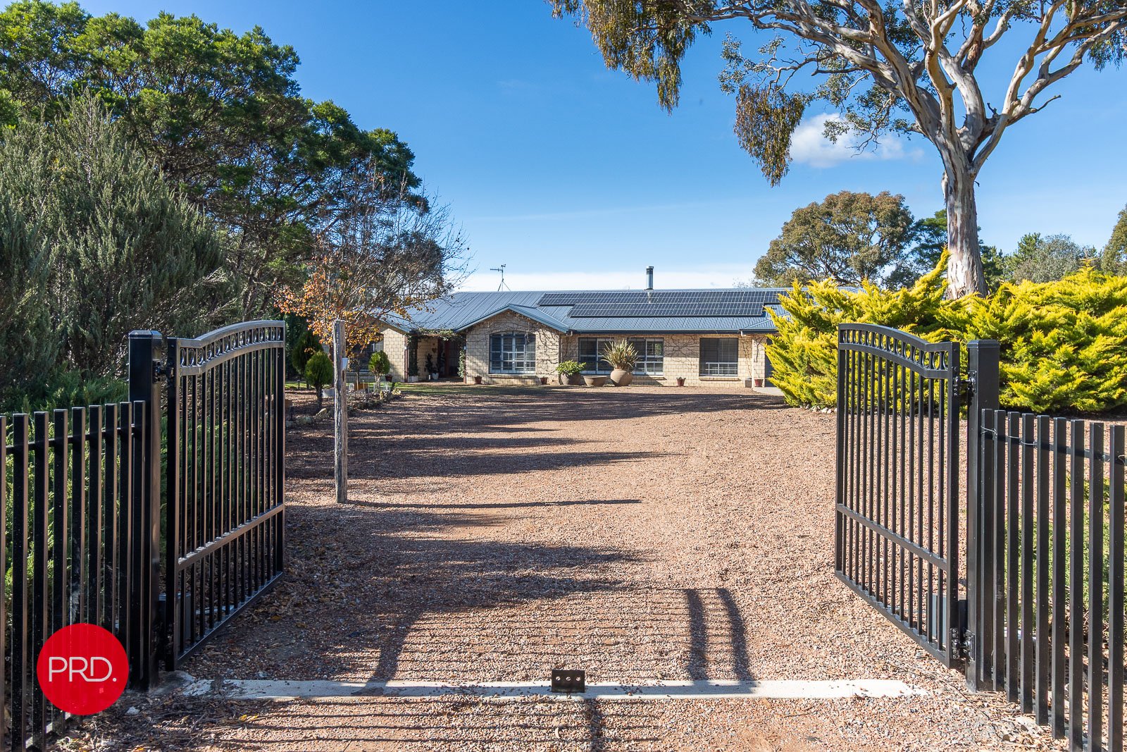 18 Essendon Road BUNGENDORE 3