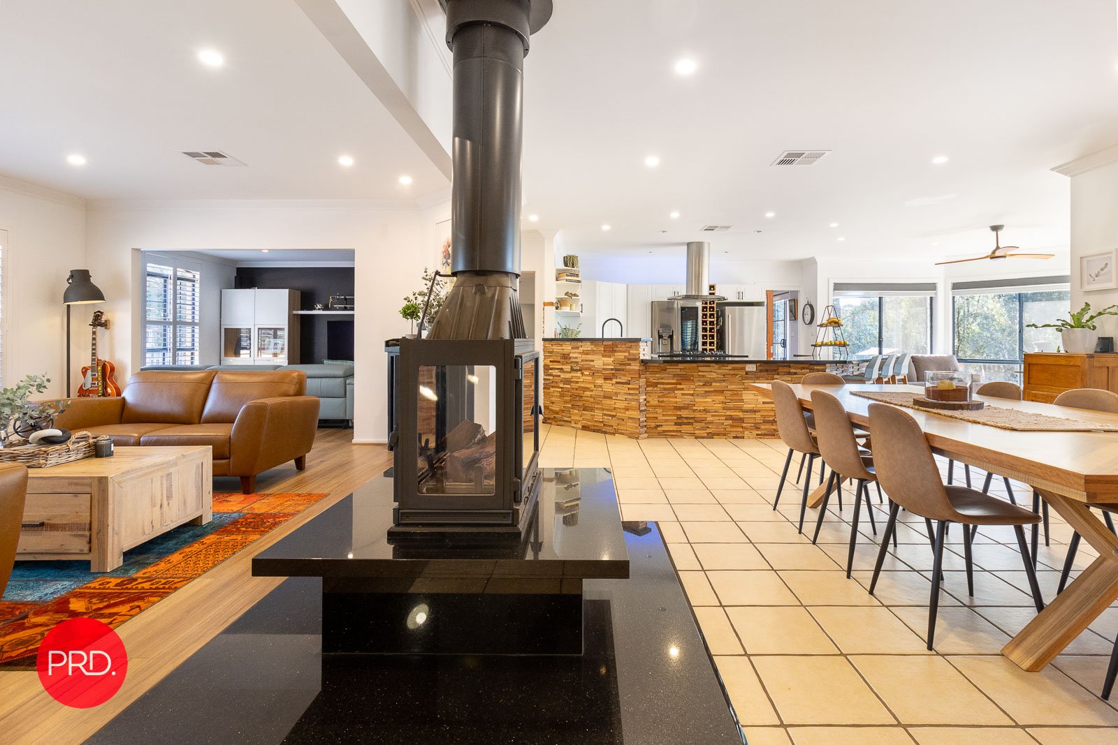 18 Essendon Road BUNGENDORE 10