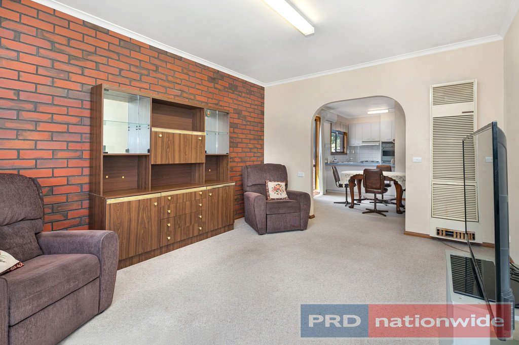 1/8 Eton Street WENDOUREE 2