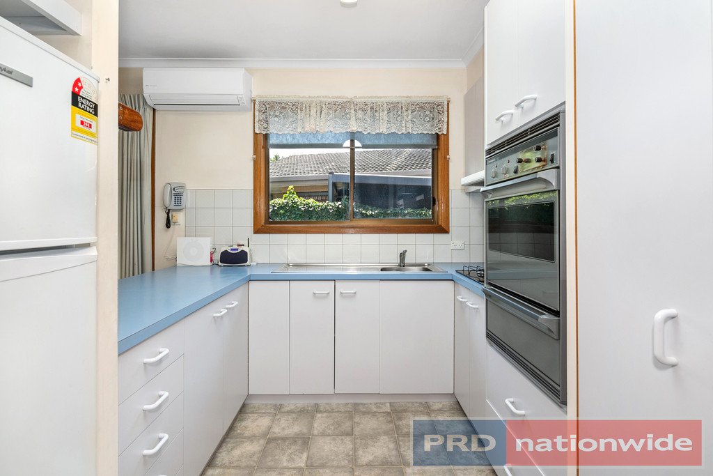 1/8 Eton Street WENDOUREE 6