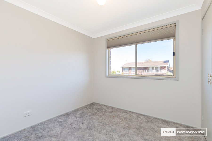 18 Eucalypt Avenue TAMWORTH 11