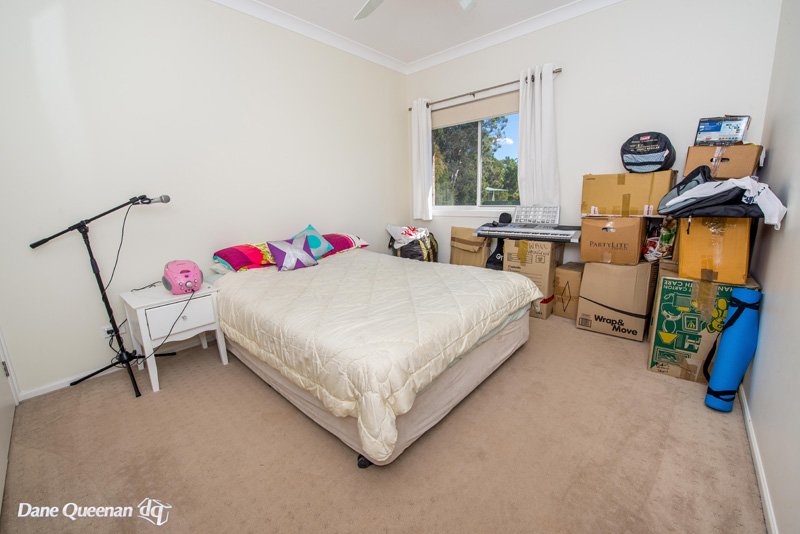 18 Eucalyptus Drive ONE MILE 11