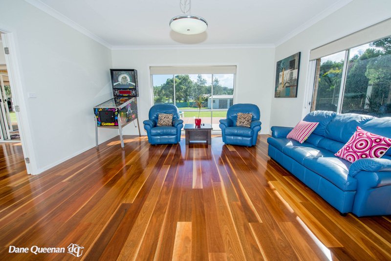 18 Eucalyptus Drive ONE MILE 18