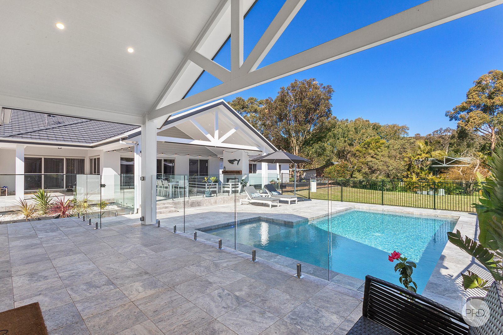 18 Eucalyptus Drive ONE MILE 18