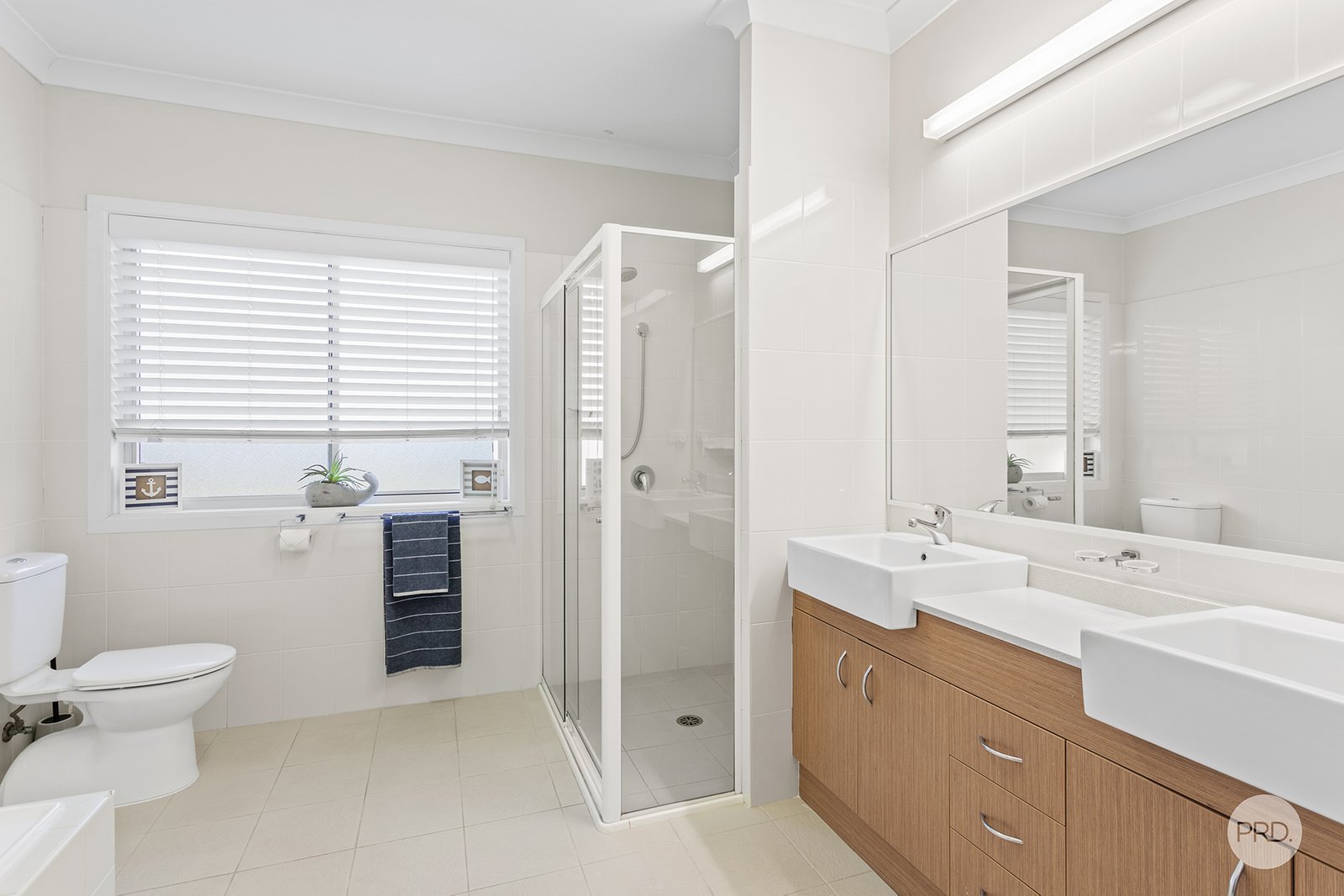 18 Eucalyptus Drive ONE MILE 24