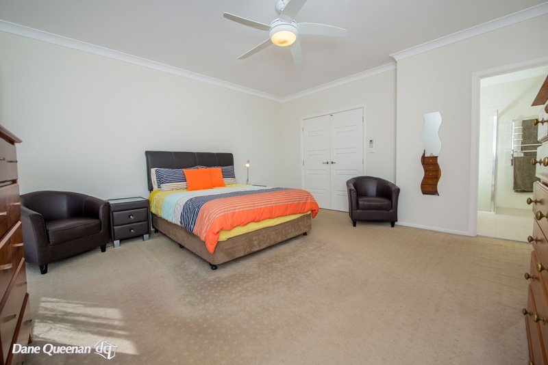 18 Eucalyptus Drive ONE MILE 19