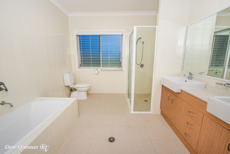 18 Eucalyptus Drive ONE MILE 24