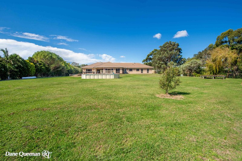 18 Eucalyptus Drive ONE MILE 26