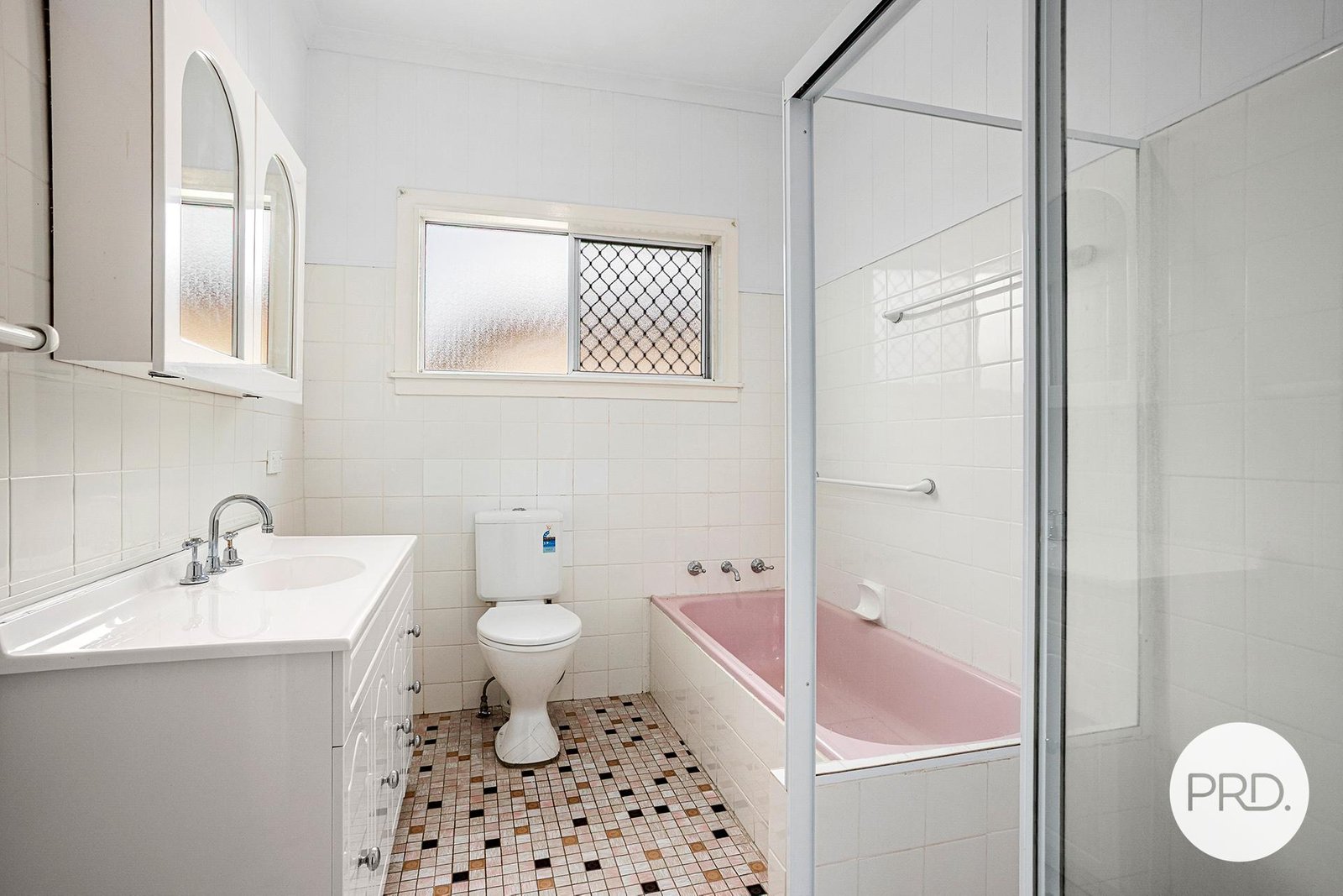 18 Exmouth Road KANAHOOKA 6