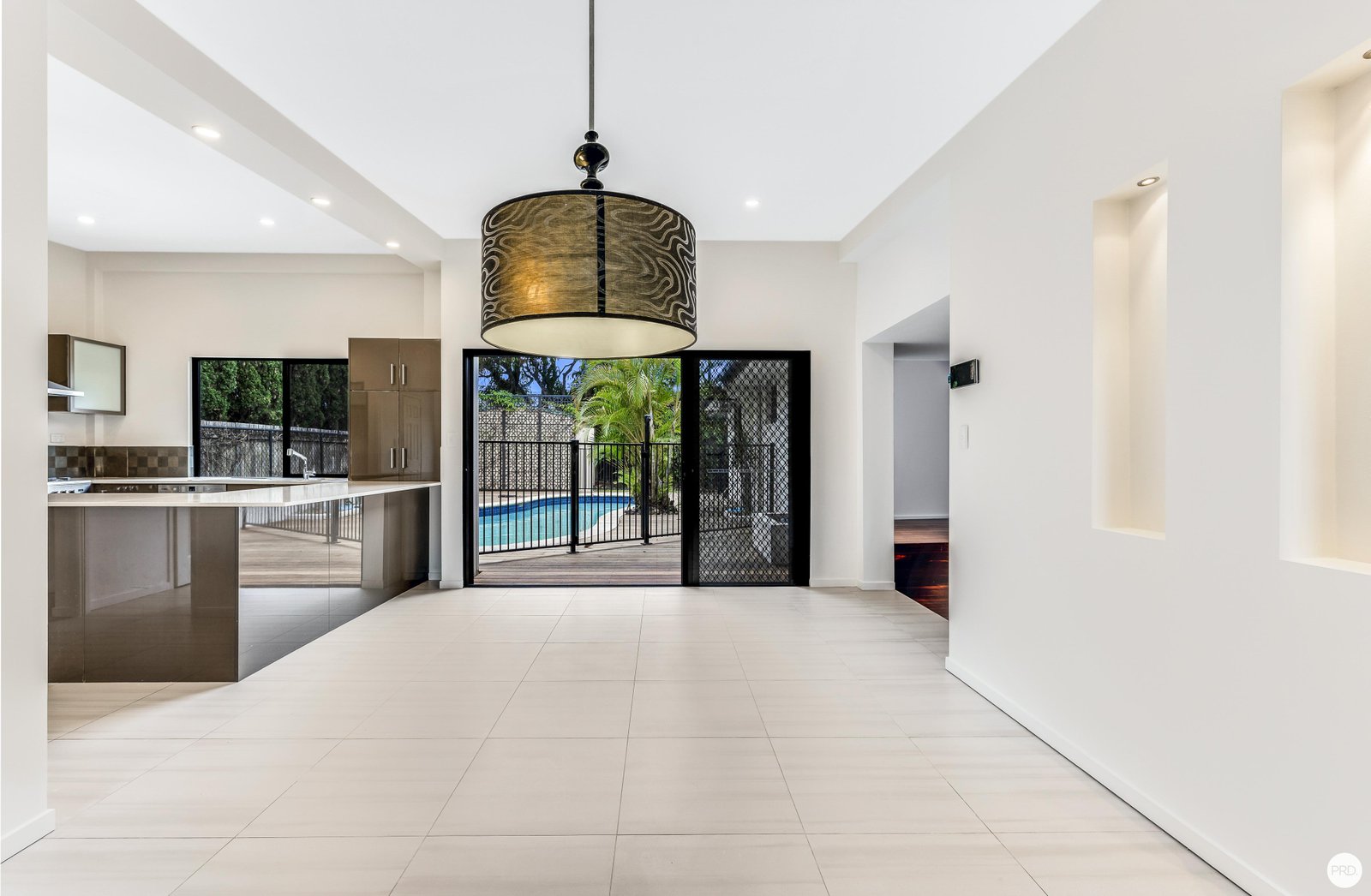 18 Fairway Avenue SOUTHPORT 6