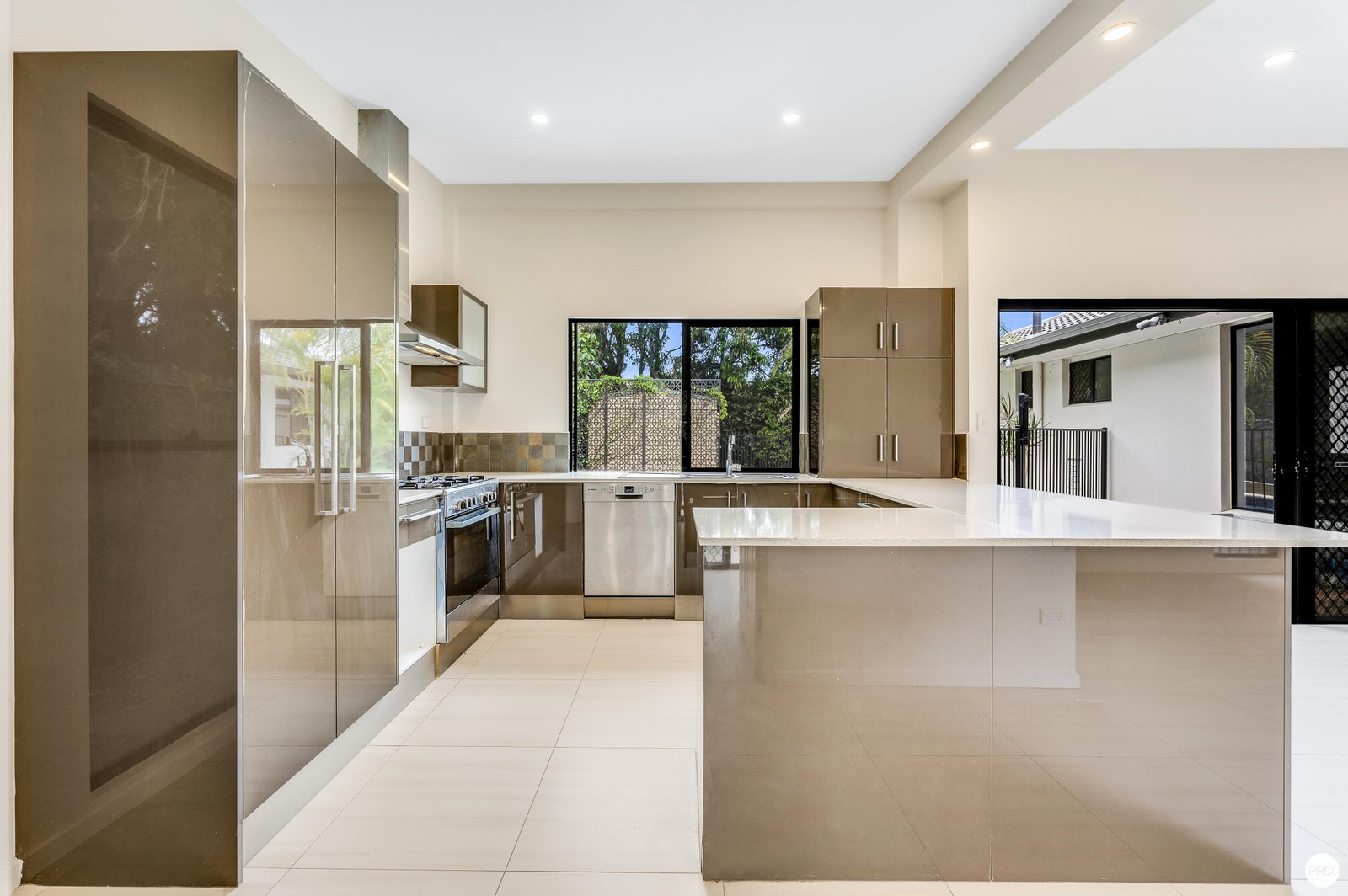 18 Fairway Avenue SOUTHPORT 7