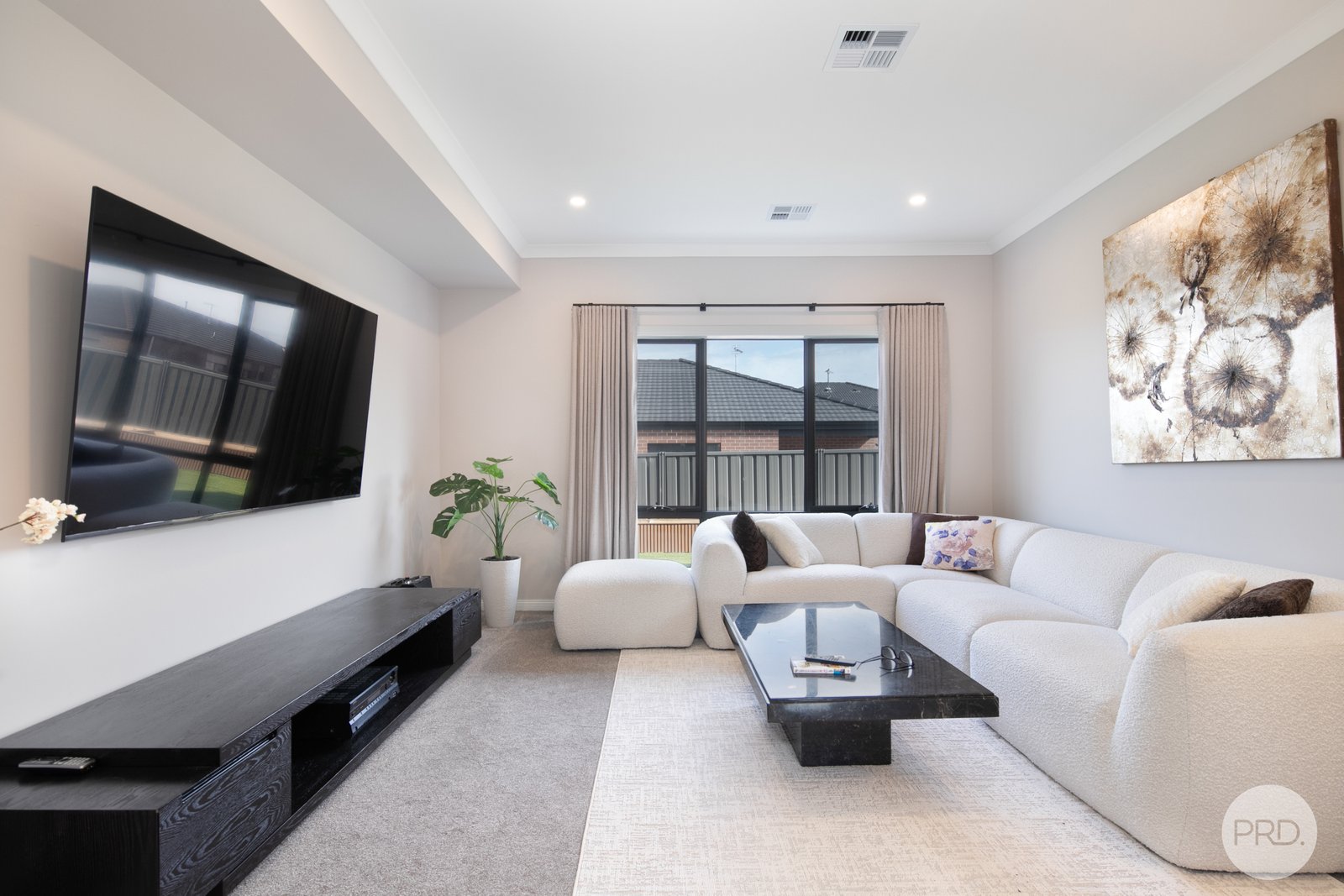 18 Fawcett Road LUCAS 10