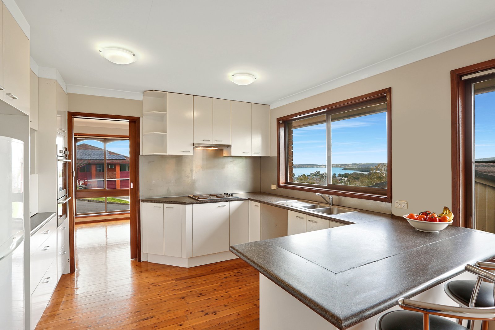 18 Fields Street KANAHOOKA 4