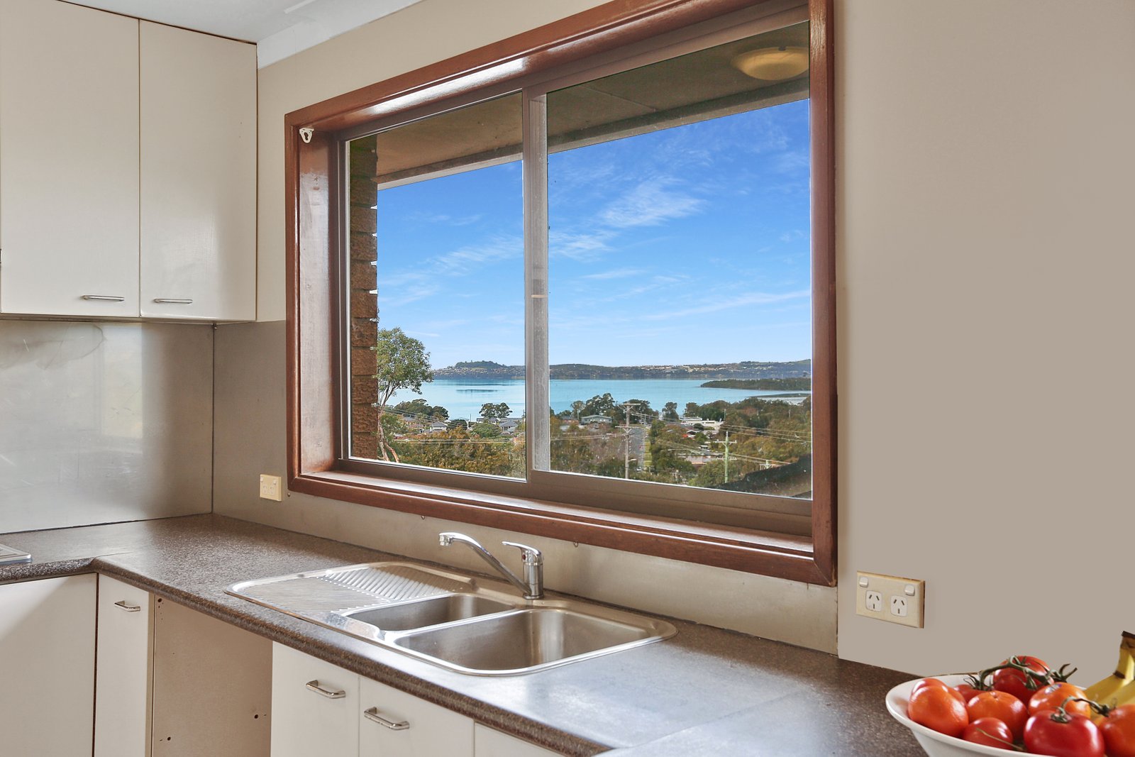 18 Fields Street KANAHOOKA 5