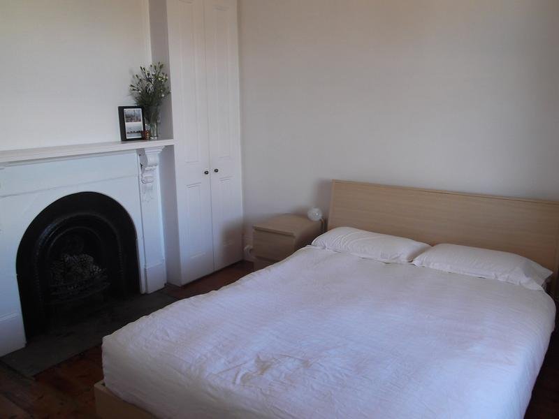 Gallery: 18 Finlay Street