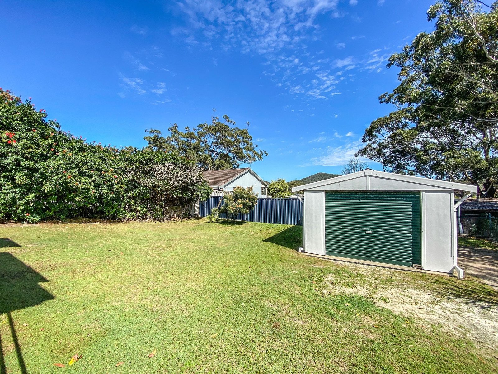 18 Flannel Flower Fairway SHOAL BAY 14