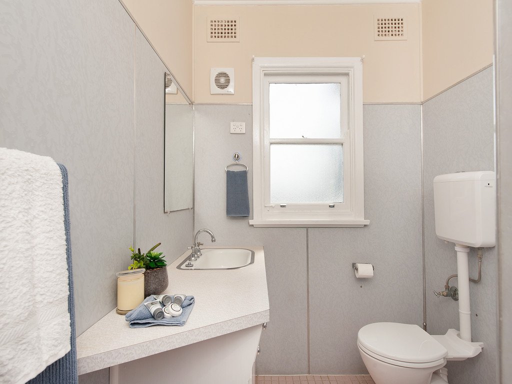 18 Flannel Flower Fairway SHOAL BAY 15