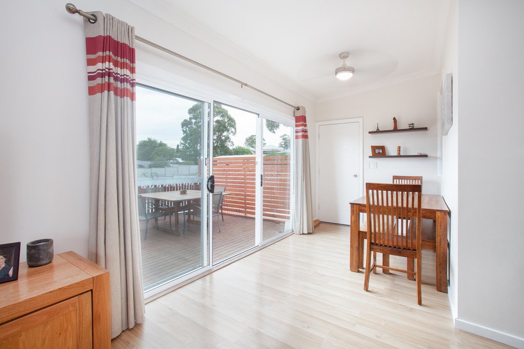 18 Fleet St  BRANXTON 16