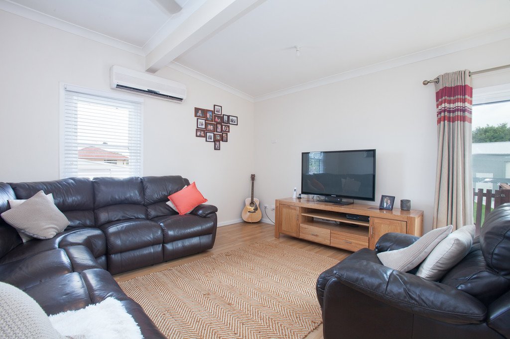 18 Fleet St  BRANXTON 18