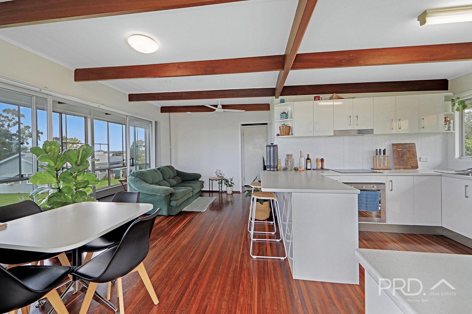 18 Flinders Street POINT VERNON 6