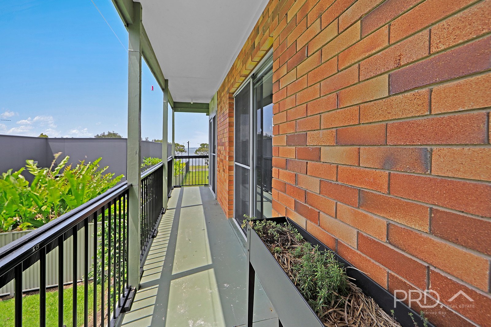 18 Flinders Street POINT VERNON 22