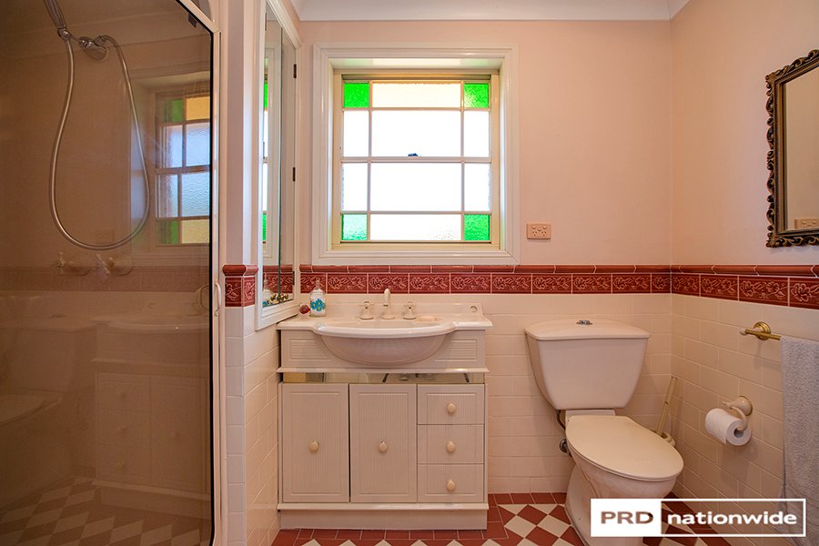 18 Ford Street TAMWORTH 13