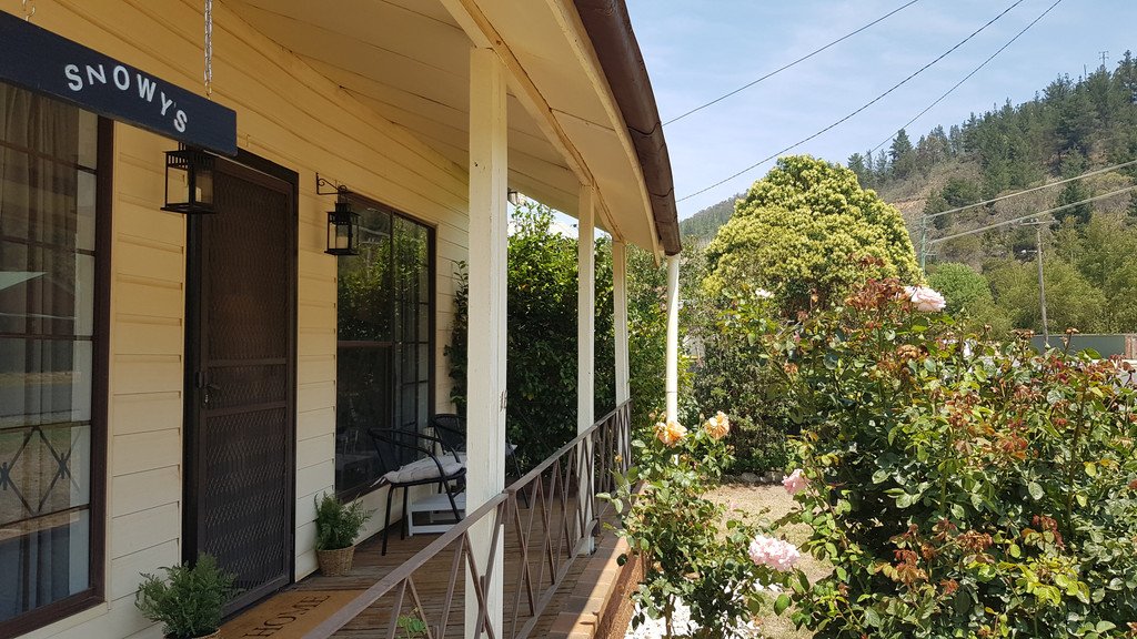 18 Foxlow Street CAPTAINS FLAT 2