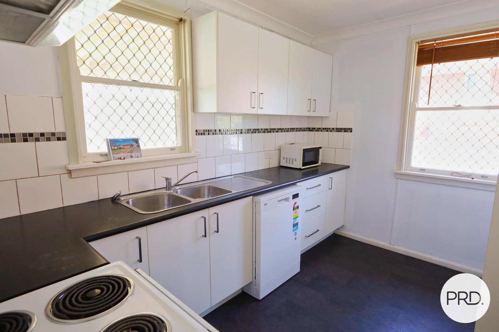 18 Garema Road ORANGE 5