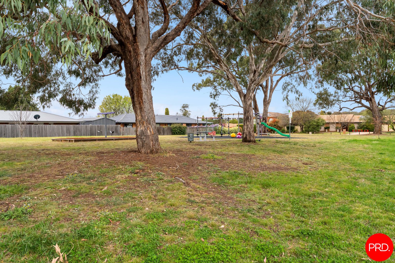 18 Garrong Avenue QUEANBEYAN WEST 20