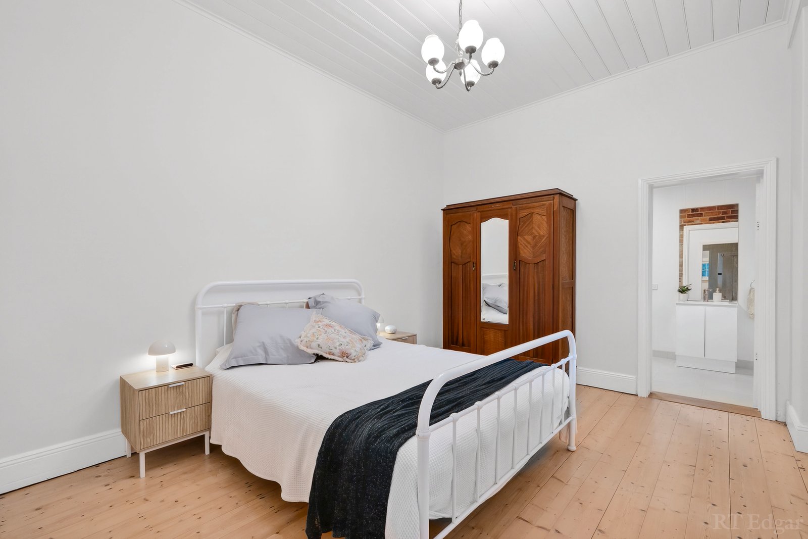 Real Estate and Property in 18 Gellibrand Street, Queenscliff, VIC