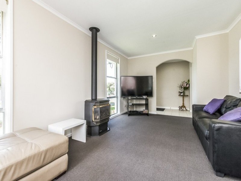 Gallery: 18 Gemini Court