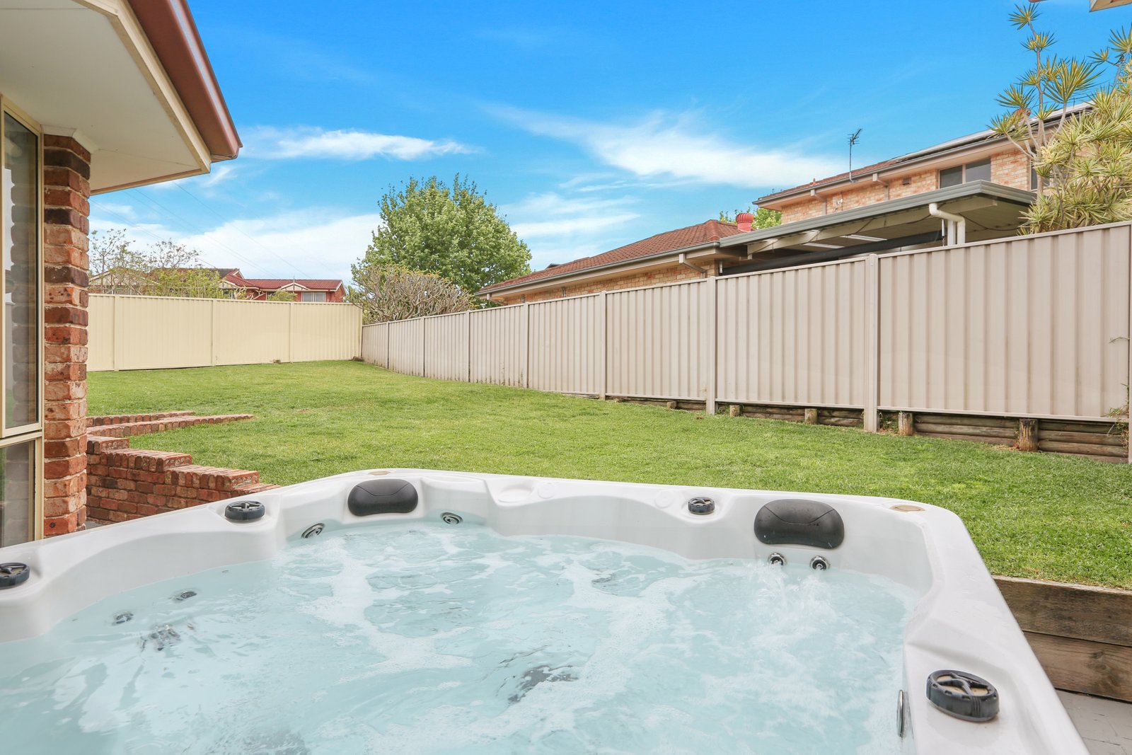 18 Glengarry Way HORSLEY 12