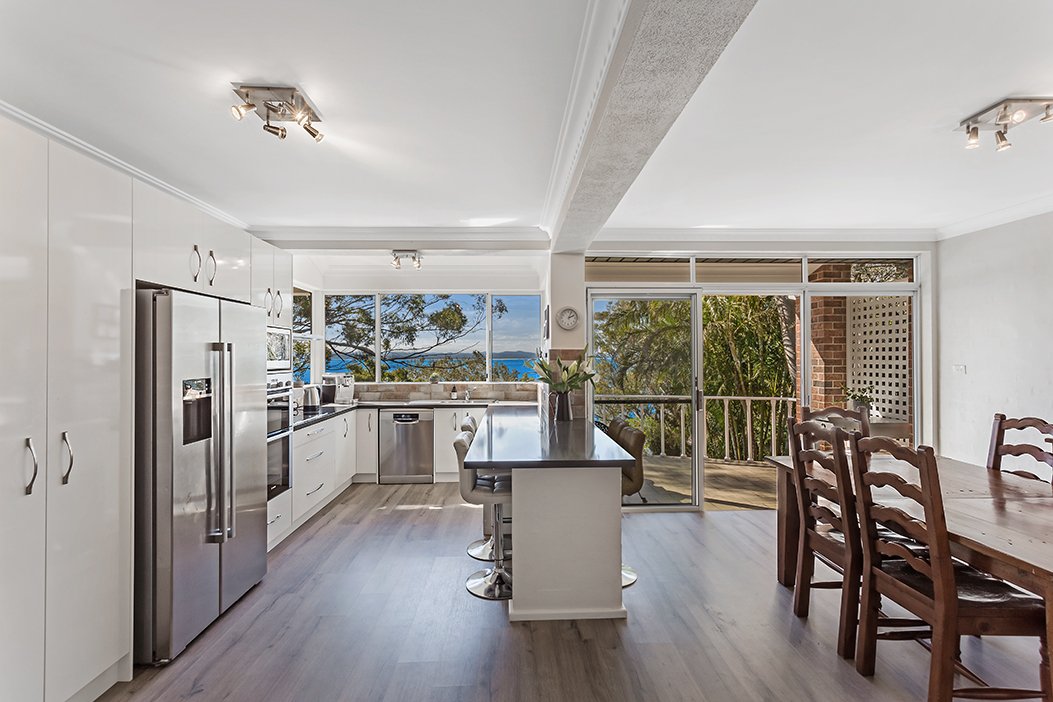 18 Gloucester Street NELSON BAY 9