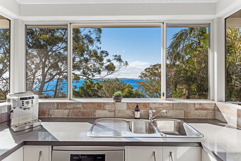 18 Gloucester Street NELSON BAY 10