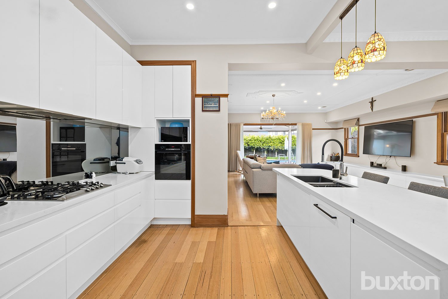 Gallery: 18 Glover Street