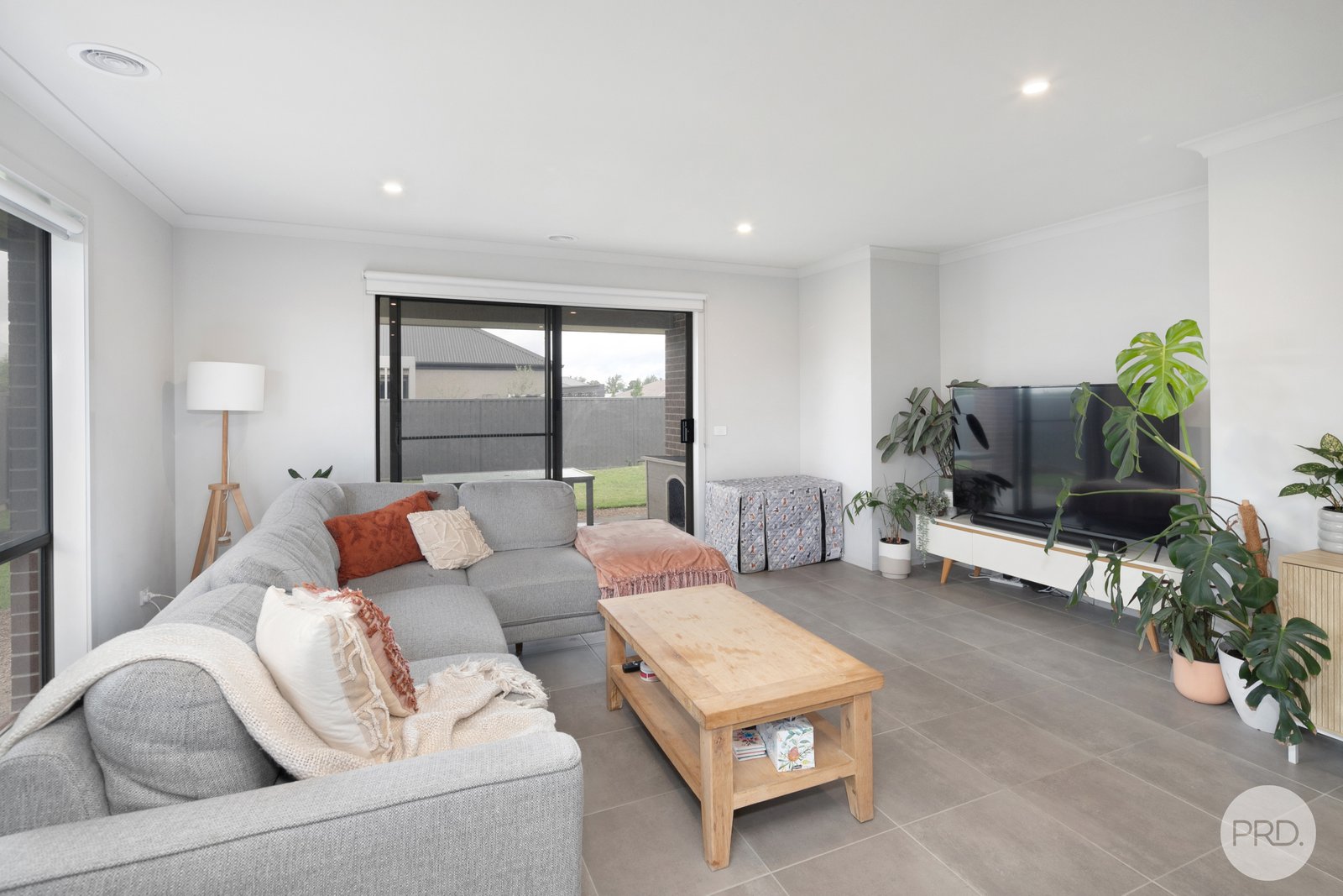 18 Grainger Parade LUCAS 8