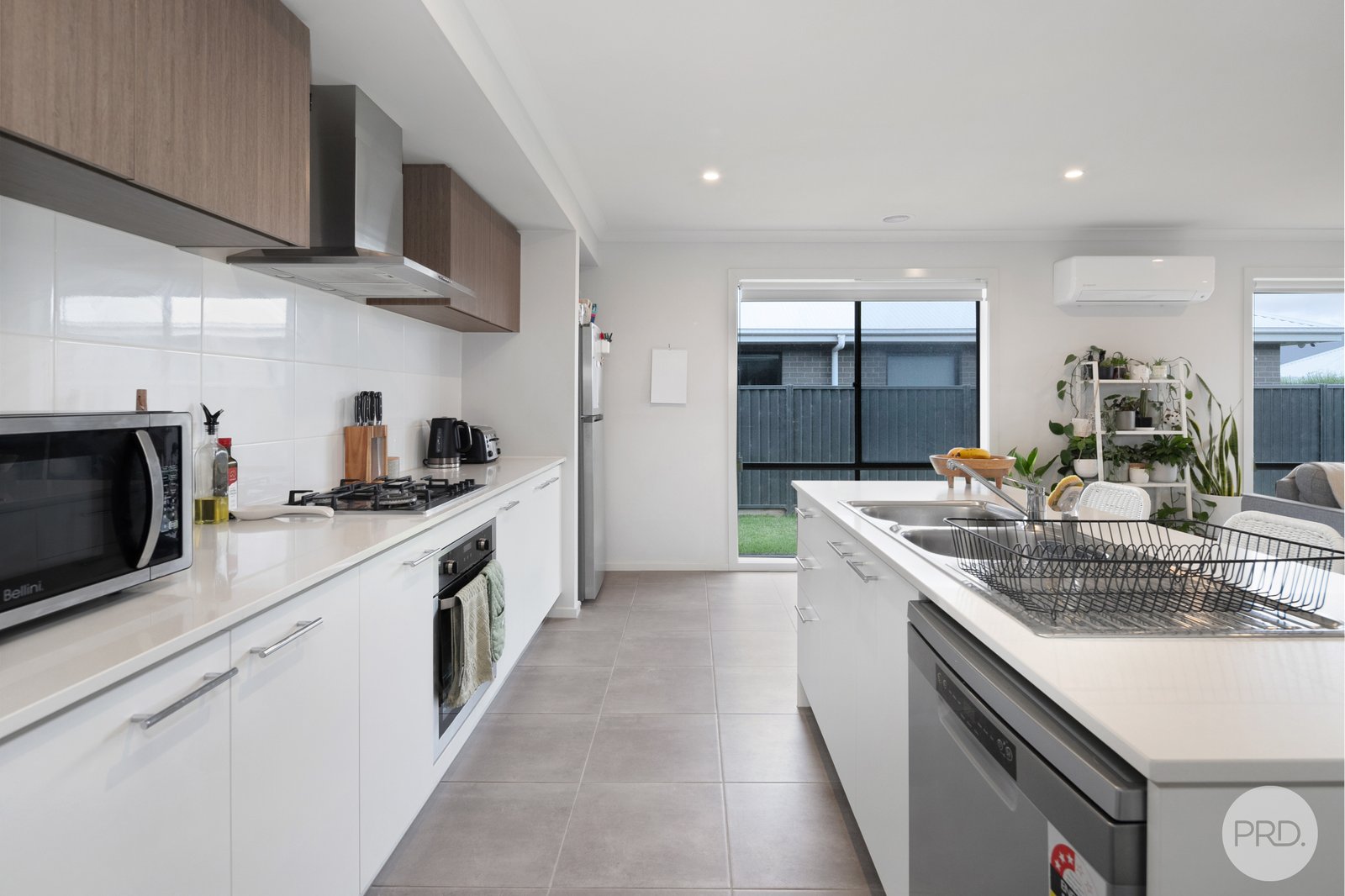 18 Grainger Parade LUCAS 5