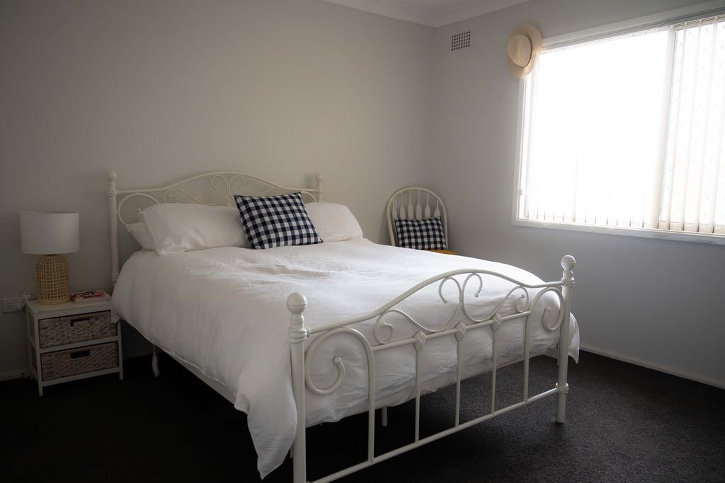 18 Griffin Avenue TAMWORTH 17